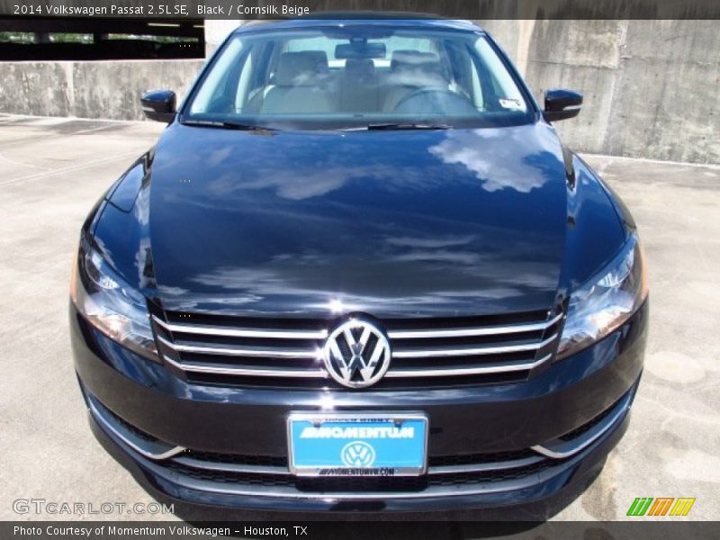 Black / Cornsilk Beige 2014 Volkswagen Passat 2.5L SE