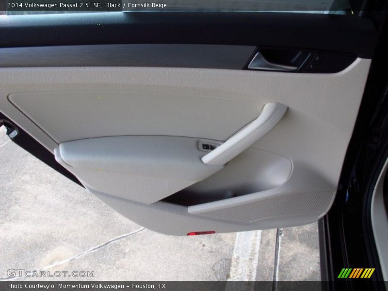 Black / Cornsilk Beige 2014 Volkswagen Passat 2.5L SE