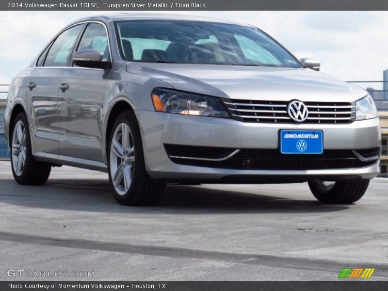 Tungsten Silver Metallic / Titan Black 2014 Volkswagen Passat TDI SE