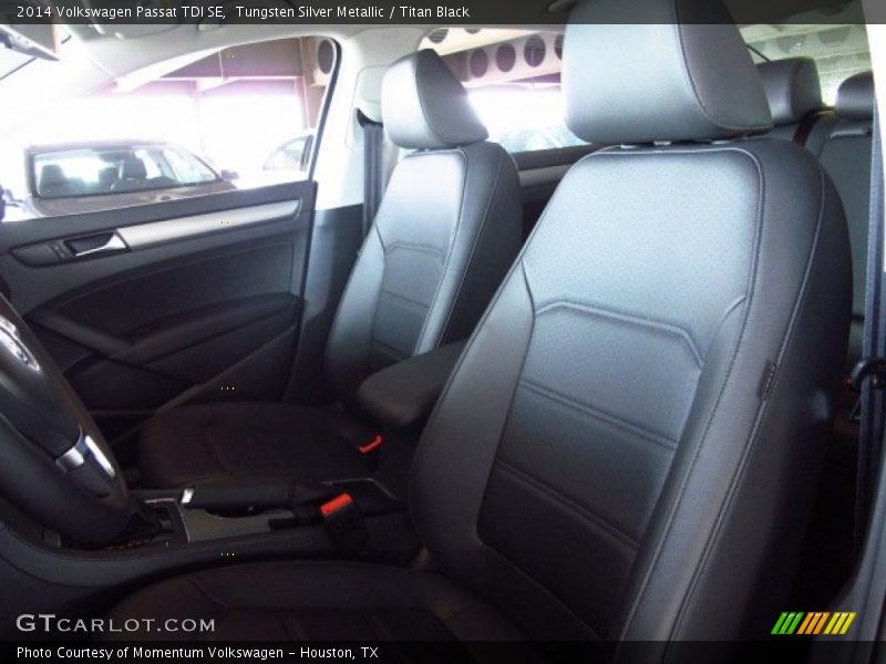 Tungsten Silver Metallic / Titan Black 2014 Volkswagen Passat TDI SE