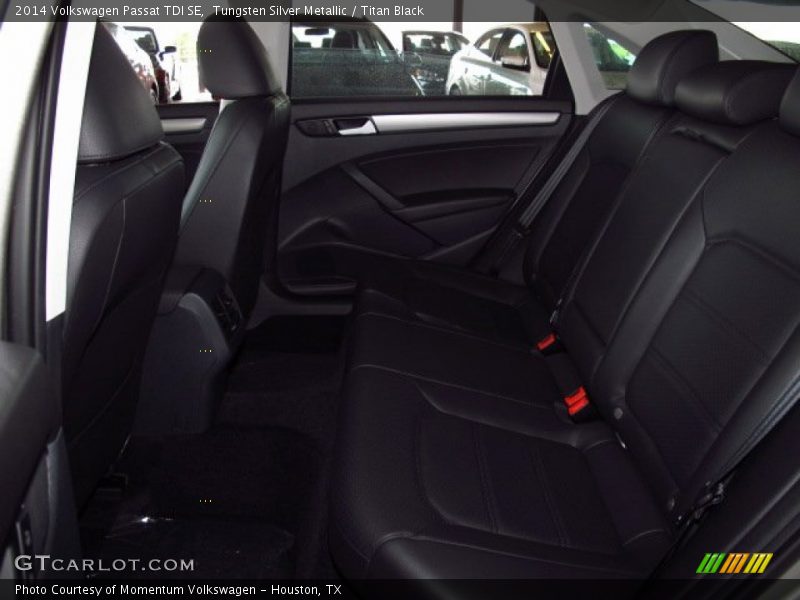 Tungsten Silver Metallic / Titan Black 2014 Volkswagen Passat TDI SE