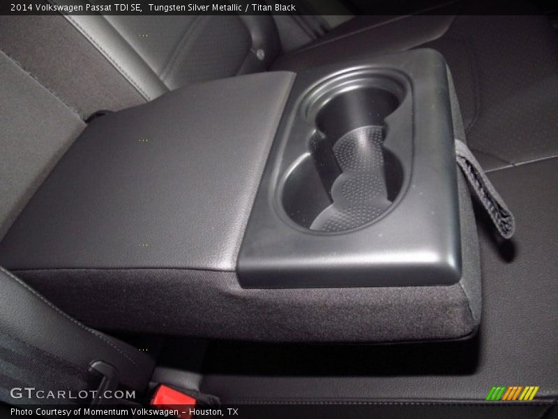 Tungsten Silver Metallic / Titan Black 2014 Volkswagen Passat TDI SE