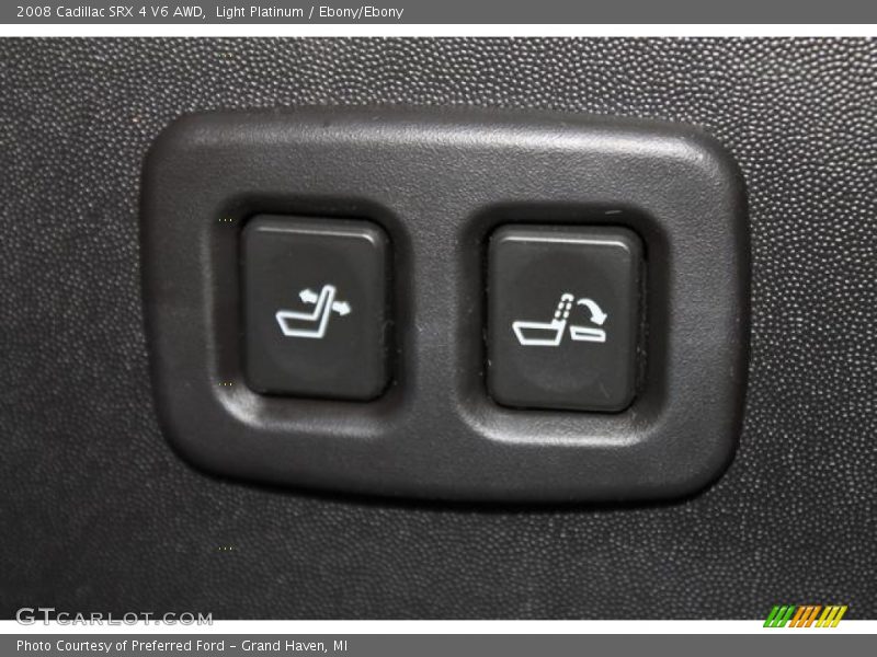 Light Platinum / Ebony/Ebony 2008 Cadillac SRX 4 V6 AWD