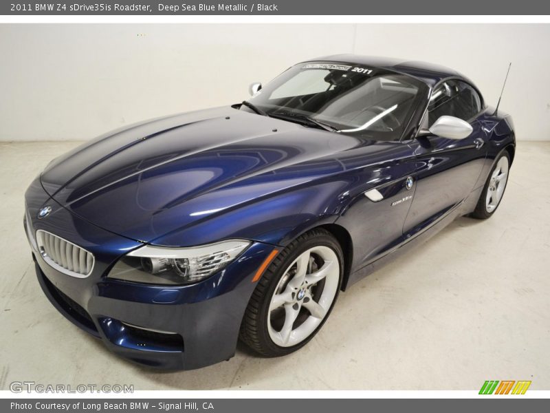 Front 3/4 View of 2011 Z4 sDrive35is Roadster