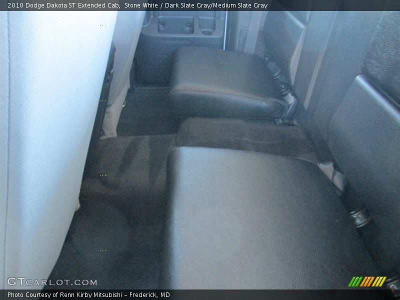 Stone White / Dark Slate Gray/Medium Slate Gray 2010 Dodge Dakota ST Extended Cab