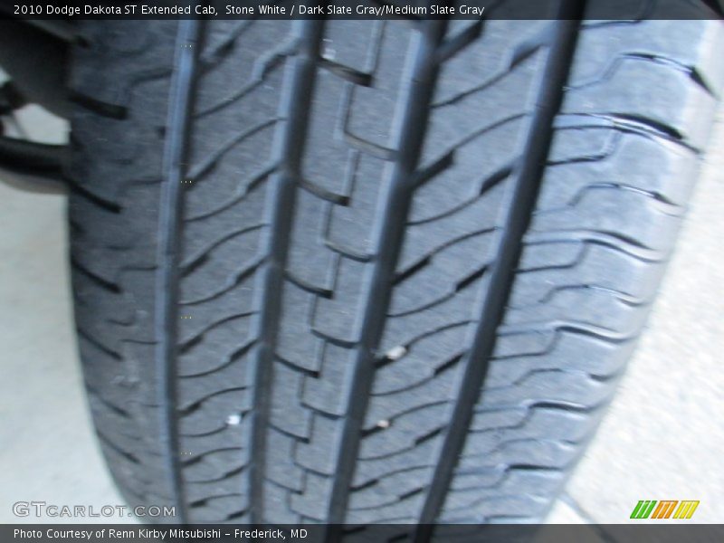 Stone White / Dark Slate Gray/Medium Slate Gray 2010 Dodge Dakota ST Extended Cab