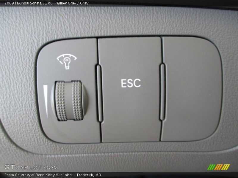 Willow Gray / Gray 2009 Hyundai Sonata SE V6