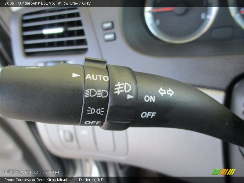Willow Gray / Gray 2009 Hyundai Sonata SE V6