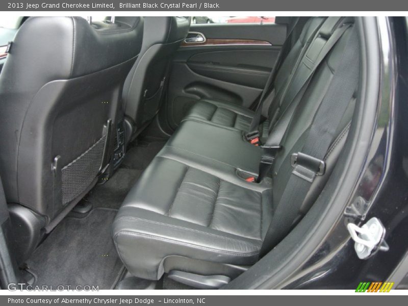 Brilliant Black Crystal Pearl / Black 2013 Jeep Grand Cherokee Limited