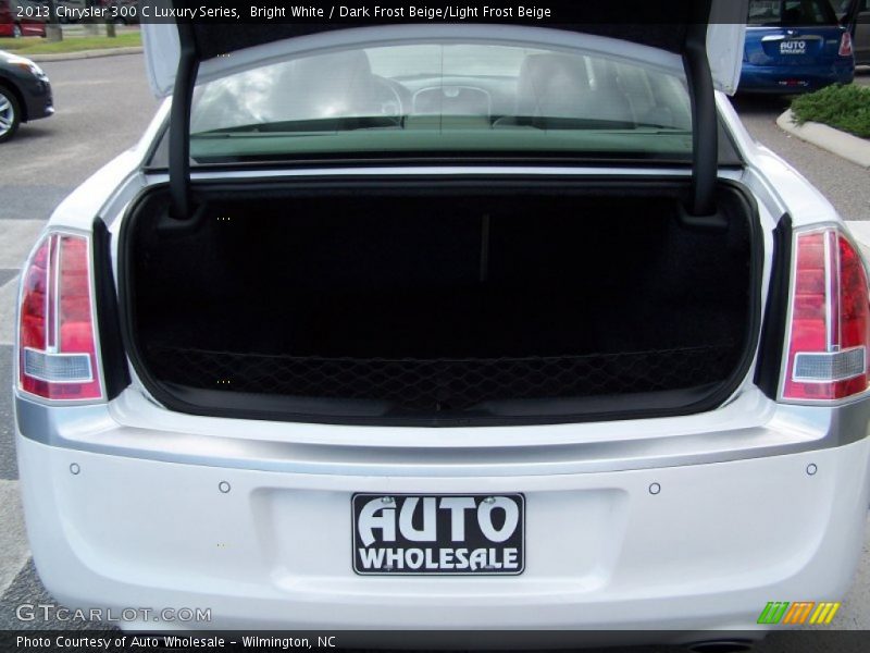 Bright White / Dark Frost Beige/Light Frost Beige 2013 Chrysler 300 C Luxury Series