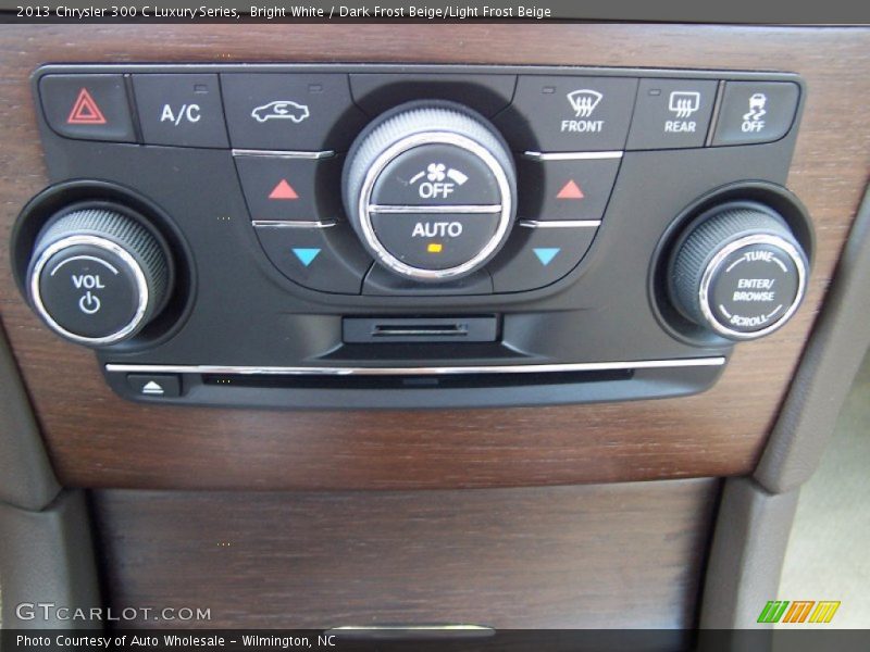 Controls of 2013 300 C Luxury Series
