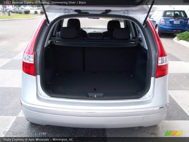 Shimmering Silver / Black 2012 Hyundai Elantra SE Touring