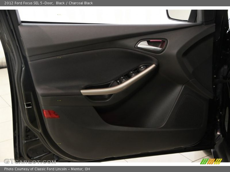 Black / Charcoal Black 2012 Ford Focus SEL 5-Door