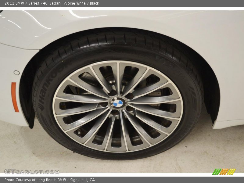  2011 7 Series 740i Sedan Wheel