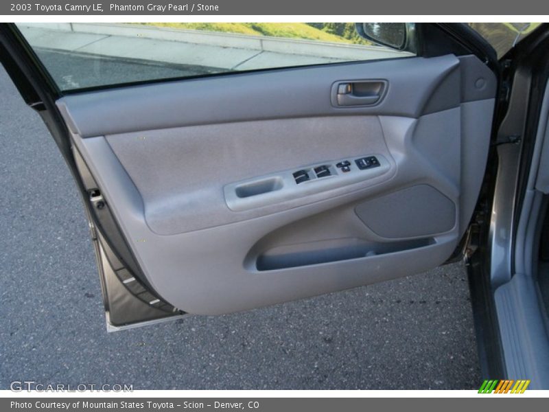 Phantom Gray Pearl / Stone 2003 Toyota Camry LE