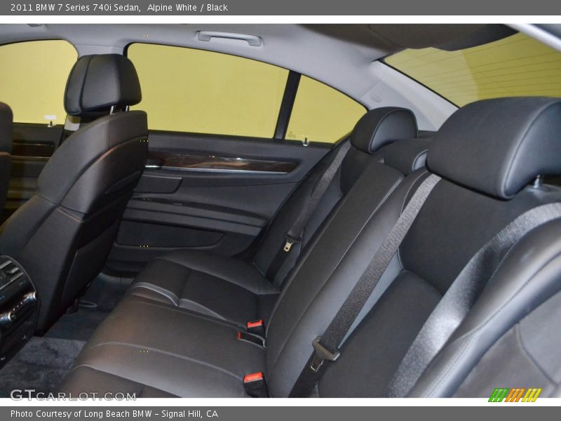 Alpine White / Black 2011 BMW 7 Series 740i Sedan