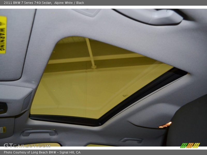 Alpine White / Black 2011 BMW 7 Series 740i Sedan