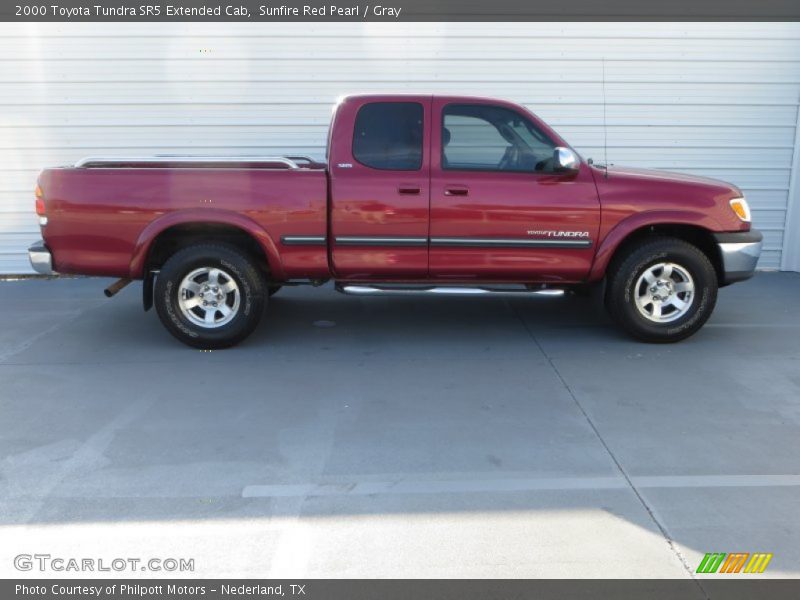 Sunfire Red Pearl / Gray 2000 Toyota Tundra SR5 Extended Cab