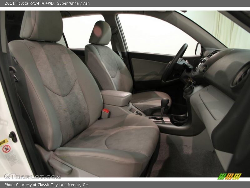 Super White / Ash 2011 Toyota RAV4 I4 4WD