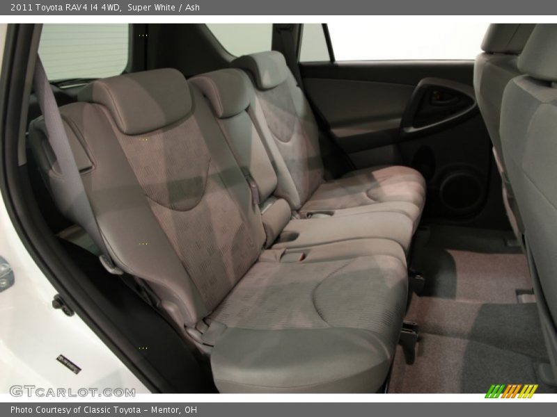 Super White / Ash 2011 Toyota RAV4 I4 4WD