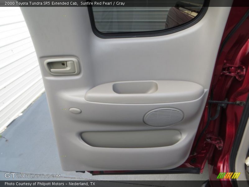Sunfire Red Pearl / Gray 2000 Toyota Tundra SR5 Extended Cab
