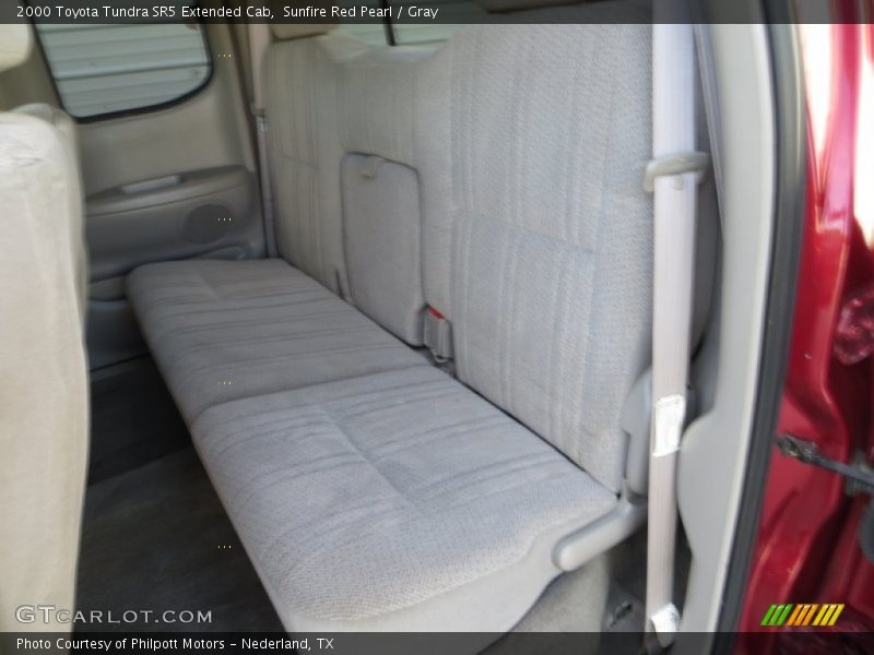 Sunfire Red Pearl / Gray 2000 Toyota Tundra SR5 Extended Cab
