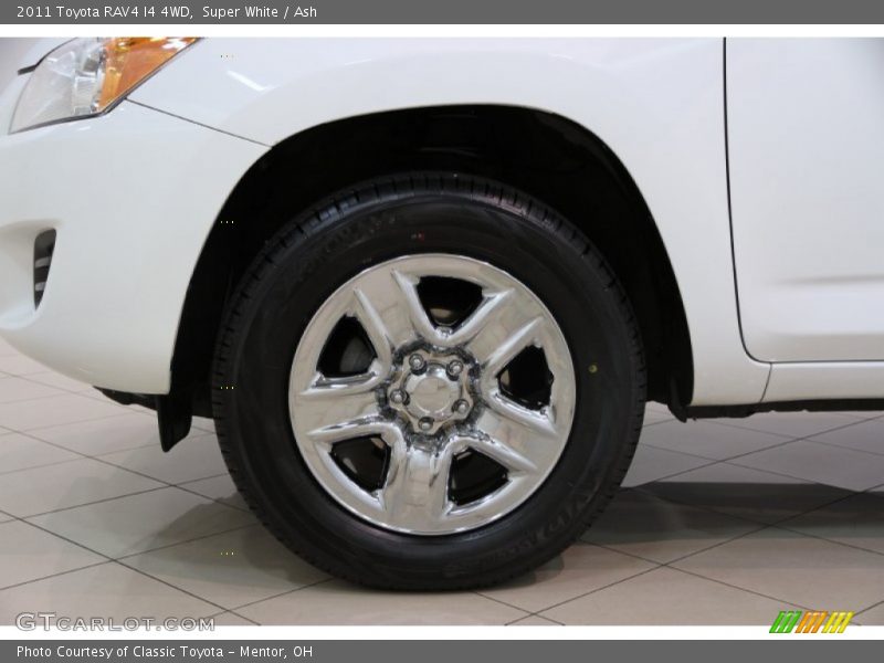 Super White / Ash 2011 Toyota RAV4 I4 4WD