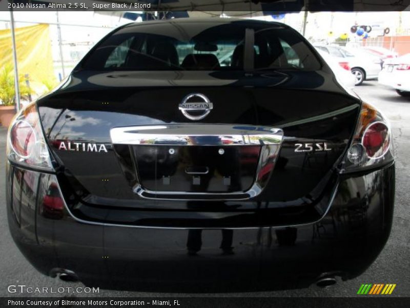Super Black / Blond 2010 Nissan Altima 2.5 SL