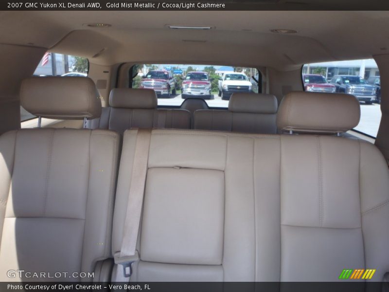 Gold Mist Metallic / Cocoa/Light Cashmere 2007 GMC Yukon XL Denali AWD