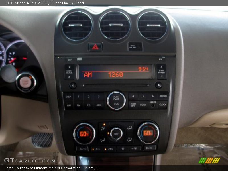 Super Black / Blond 2010 Nissan Altima 2.5 SL