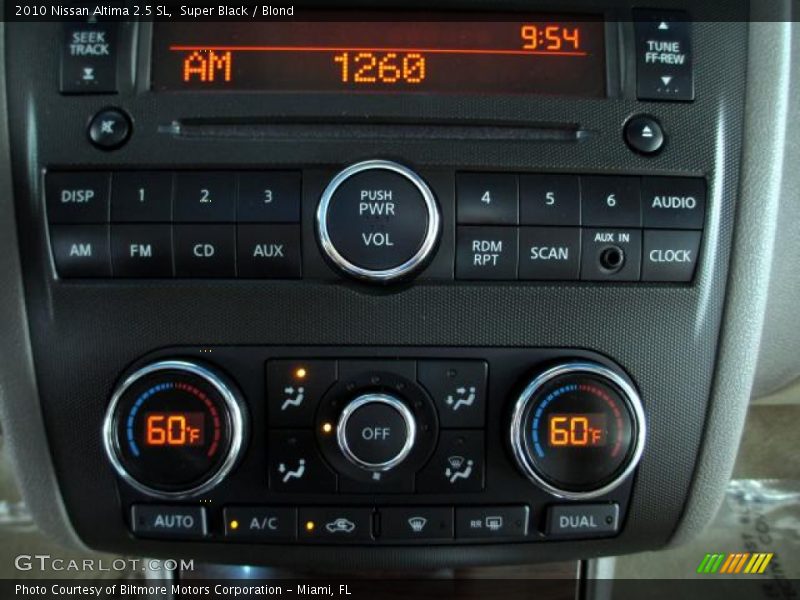 Super Black / Blond 2010 Nissan Altima 2.5 SL