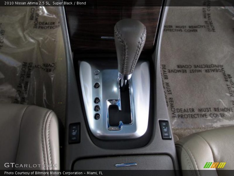 Super Black / Blond 2010 Nissan Altima 2.5 SL