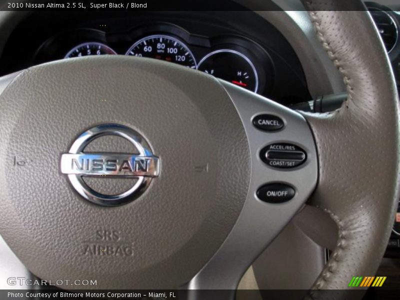 Super Black / Blond 2010 Nissan Altima 2.5 SL