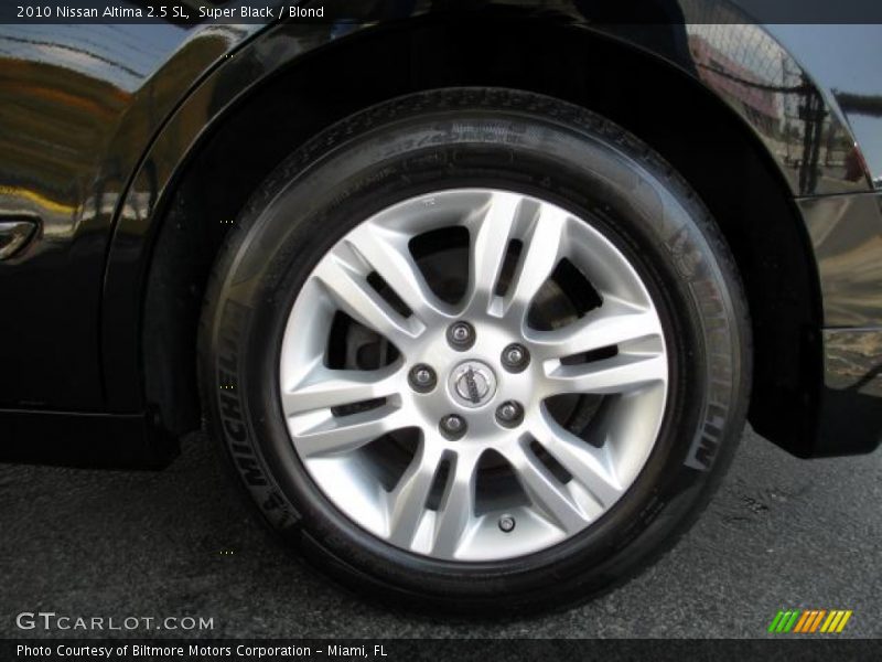 Super Black / Blond 2010 Nissan Altima 2.5 SL