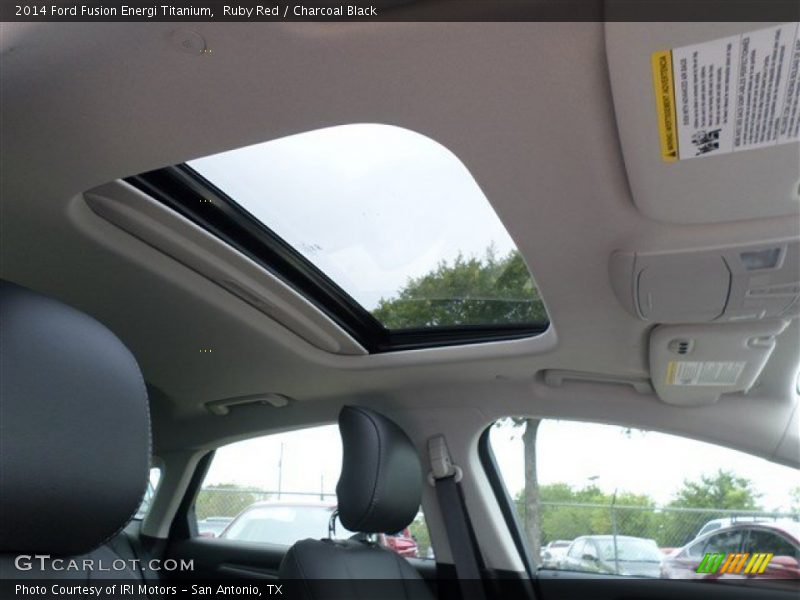 Sunroof of 2014 Fusion Energi Titanium