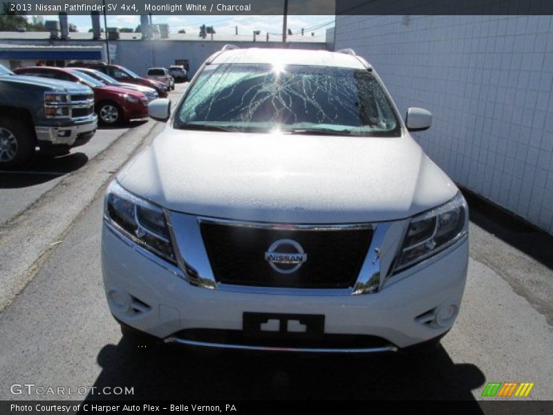 Moonlight White / Charcoal 2013 Nissan Pathfinder SV 4x4
