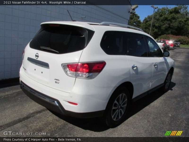 Moonlight White / Charcoal 2013 Nissan Pathfinder SV 4x4