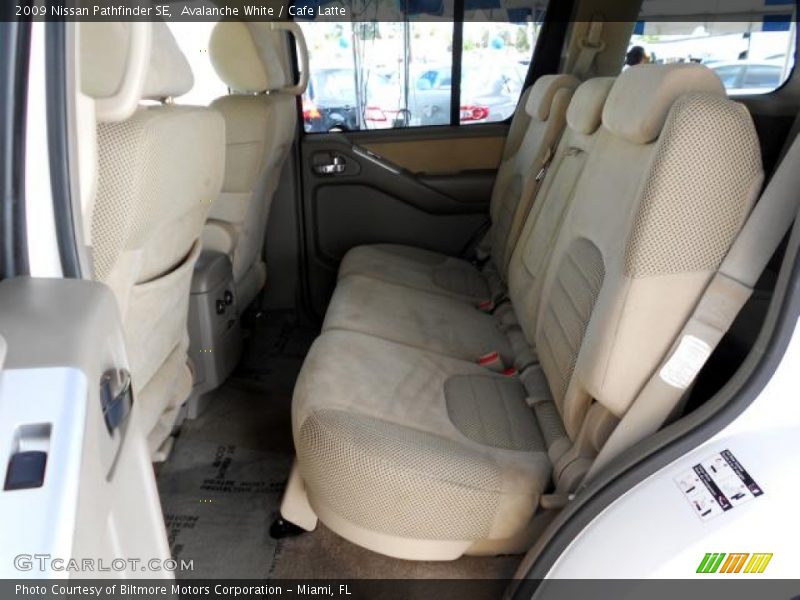 Avalanche White / Cafe Latte 2009 Nissan Pathfinder SE