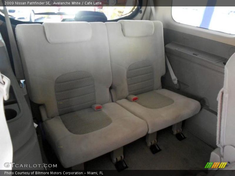 Avalanche White / Cafe Latte 2009 Nissan Pathfinder SE