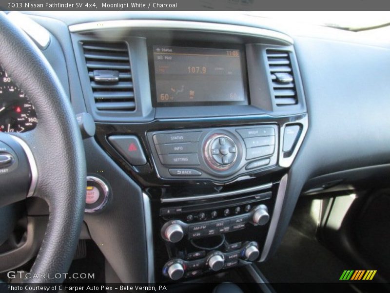 Moonlight White / Charcoal 2013 Nissan Pathfinder SV 4x4