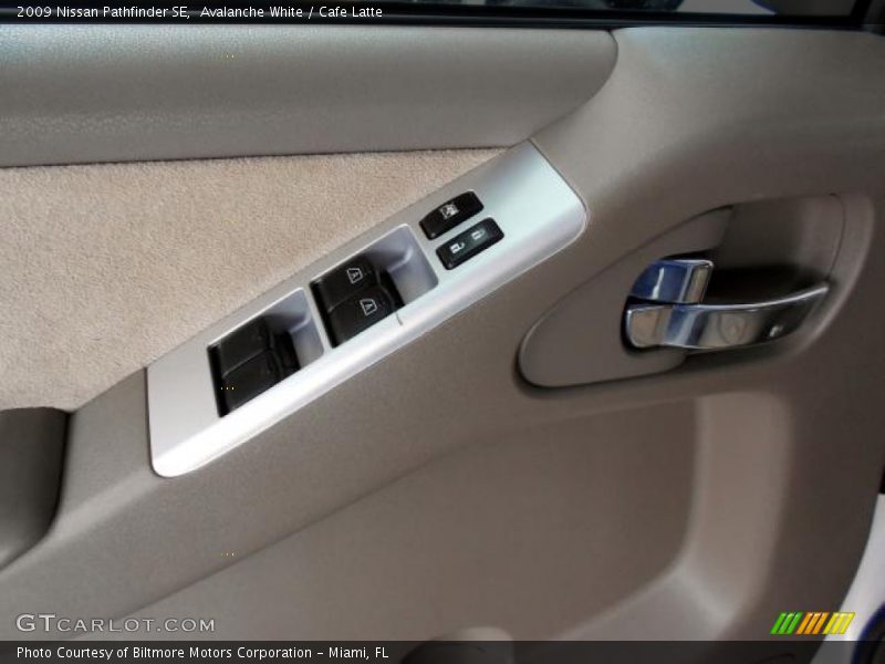 Avalanche White / Cafe Latte 2009 Nissan Pathfinder SE