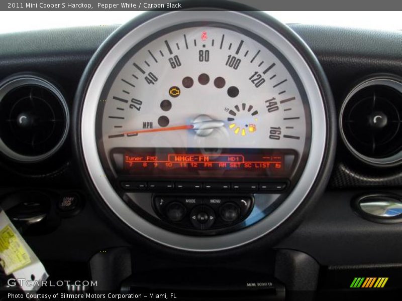 Pepper White / Carbon Black 2011 Mini Cooper S Hardtop