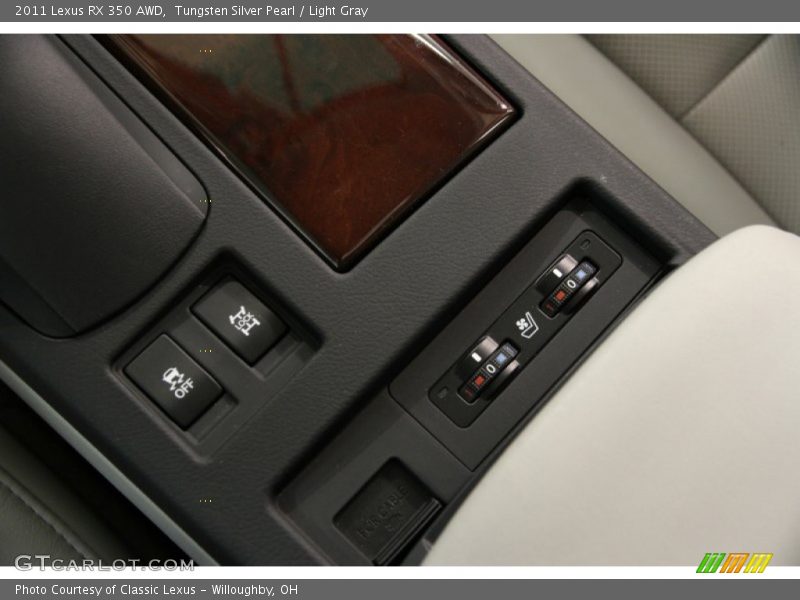 Tungsten Silver Pearl / Light Gray 2011 Lexus RX 350 AWD