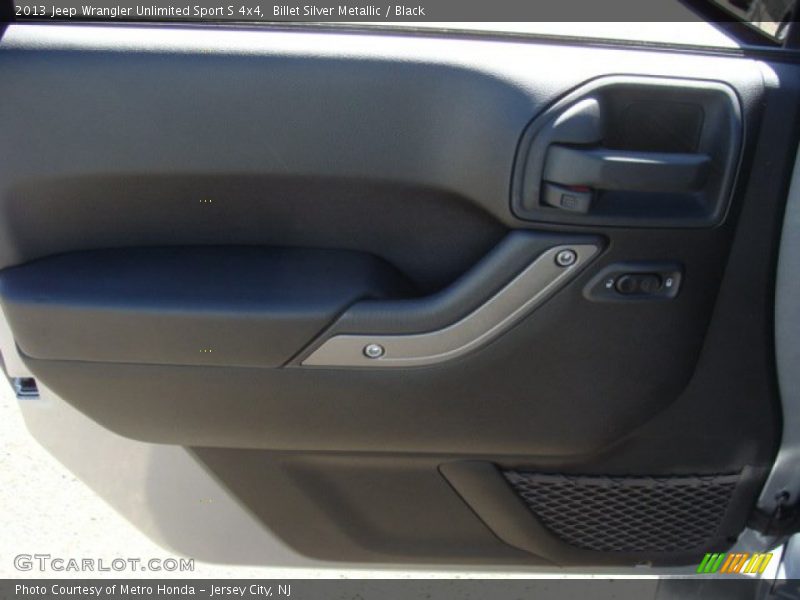 Billet Silver Metallic / Black 2013 Jeep Wrangler Unlimited Sport S 4x4
