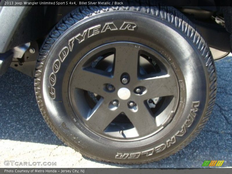 Billet Silver Metallic / Black 2013 Jeep Wrangler Unlimited Sport S 4x4