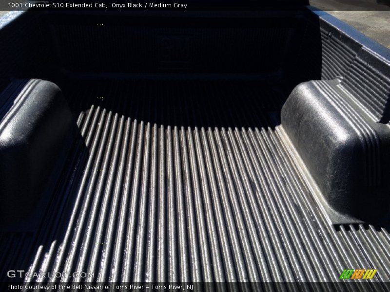 Onyx Black / Medium Gray 2001 Chevrolet S10 Extended Cab