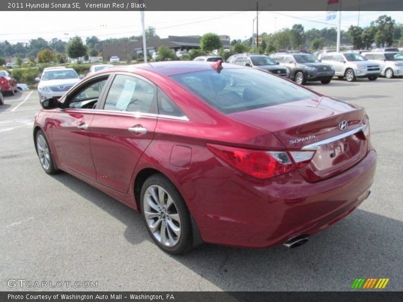 Venetian Red / Black 2011 Hyundai Sonata SE