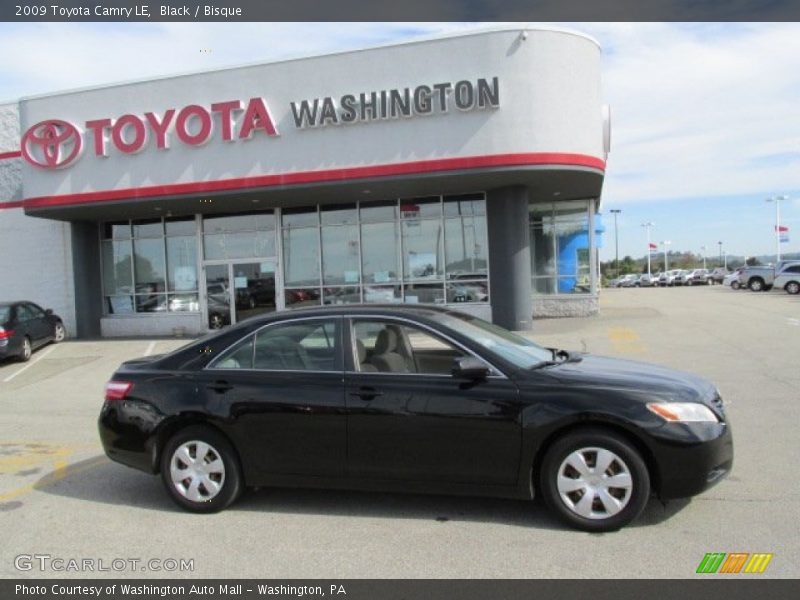 Black / Bisque 2009 Toyota Camry LE