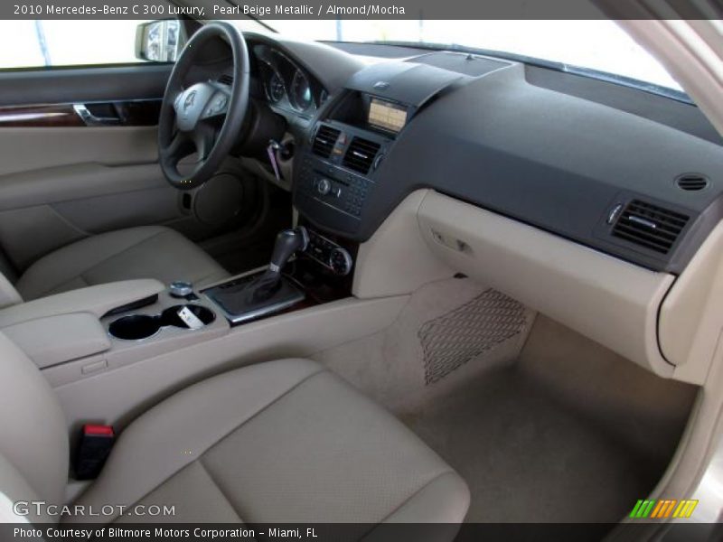 Pearl Beige Metallic / Almond/Mocha 2010 Mercedes-Benz C 300 Luxury