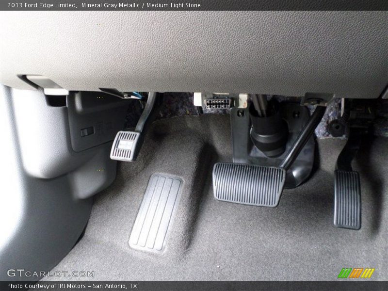Mineral Gray Metallic / Medium Light Stone 2013 Ford Edge Limited